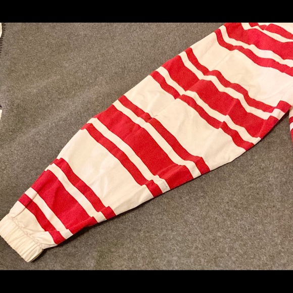 Tommy Hilfiger jacket red and white striped - Picture 3 of 11